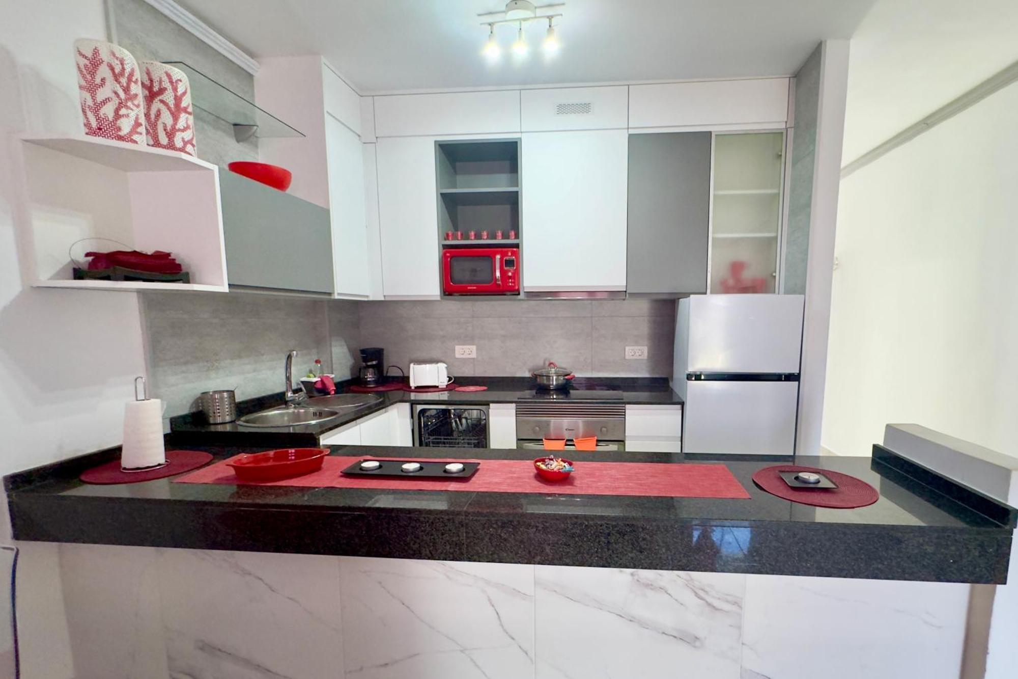 Apartament Corallo-50m From The Artdesign *